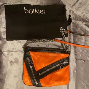 botkier Cruz leather. pre-loved. great condition.